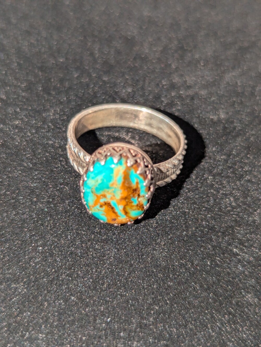 Vintage Southwestern Sterling Silver Matrix Turquoise Ring - Handcrafted Size 10 - Picture 3 of 7